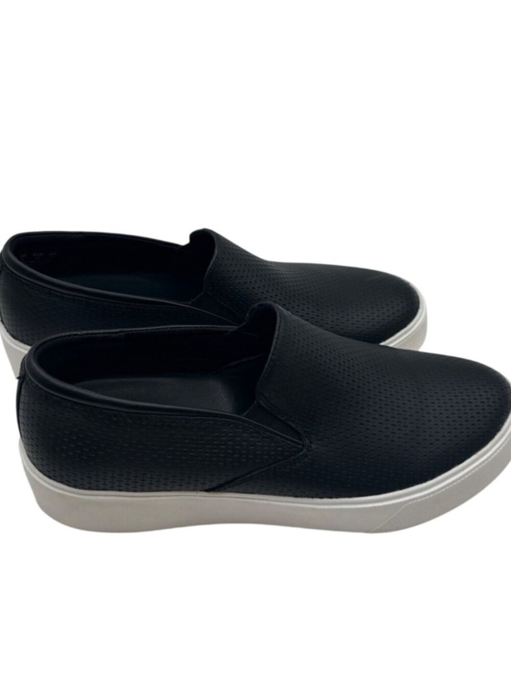 Naturalizer Size 9.0 Black Slip-On Fashion Sneakers  White Soles Casual Wear